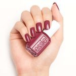 ESSIE ΑΠΛΟ ΒΕΡΝΙΚΙ 13,5ml #825 Lips are Sealed - Image 3