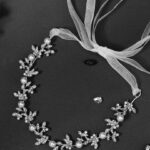 Νυφική γιρλάντα Silver  με strass και πέρλες