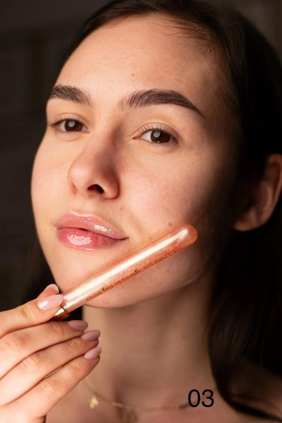 CLARESA GLOSS IS MY BOSS 5ml #03 - Image 3