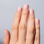 SEMILAC Nail Lacquer 9ml #102 Sheer Milky Pink - Image 4