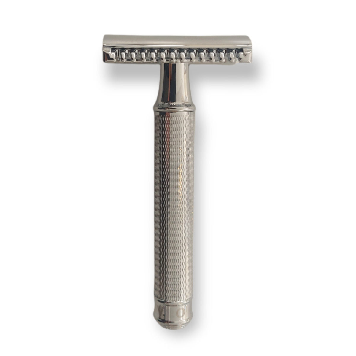 nipavo_10729_pogotonomia_men_line_II 1 NIPAVO POGOTONOMIA MEN LINE II Safety Razor Closed - White Chrome - Image 1